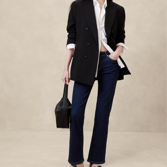 Banana Republic Boot cut dark Rinse Mid rise 9” jeans Sz 30 - Picture 2 of 14